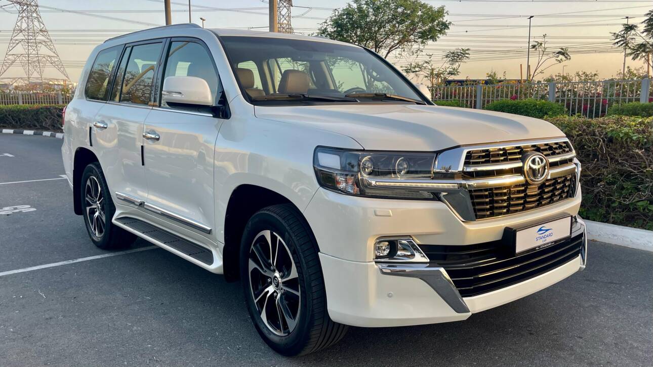 Toyota Land Cruiser GX-R